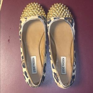 Leopard print flats